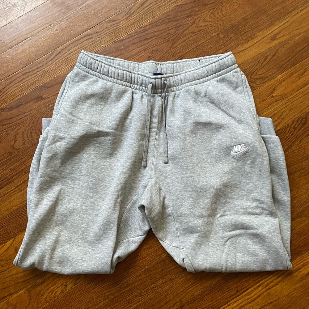 Nike Club Fleece Joggers